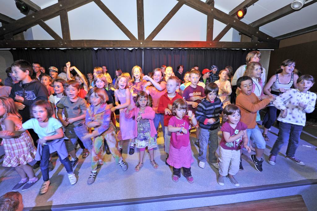 Vvf Correze Pays D'Eygurande Otel Dış mekan fotoğraf